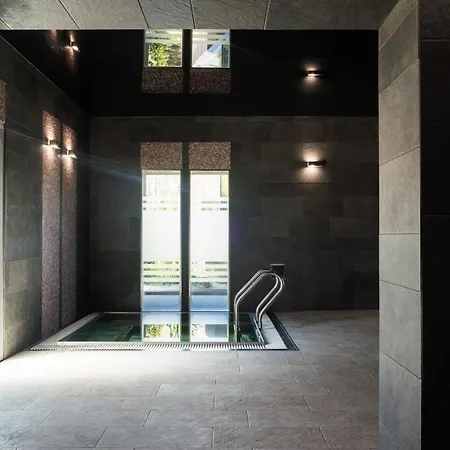 Graal リゾート シフィノウイシチェ