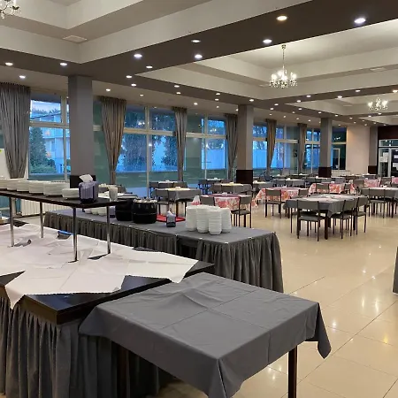 Graal Курортный комплекс 3*