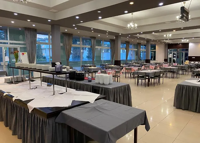 Graal Semesteranläggning (resort) 3*